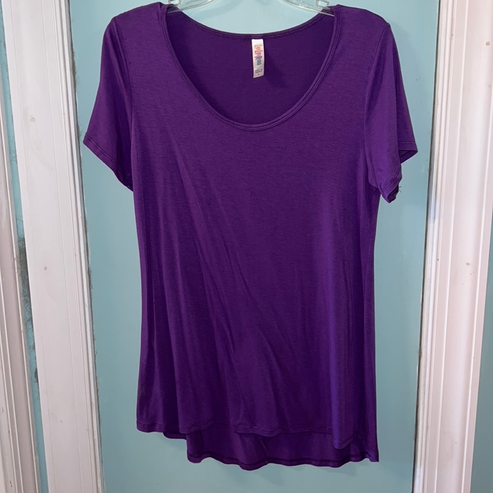 LulaRoe top. Small purple.